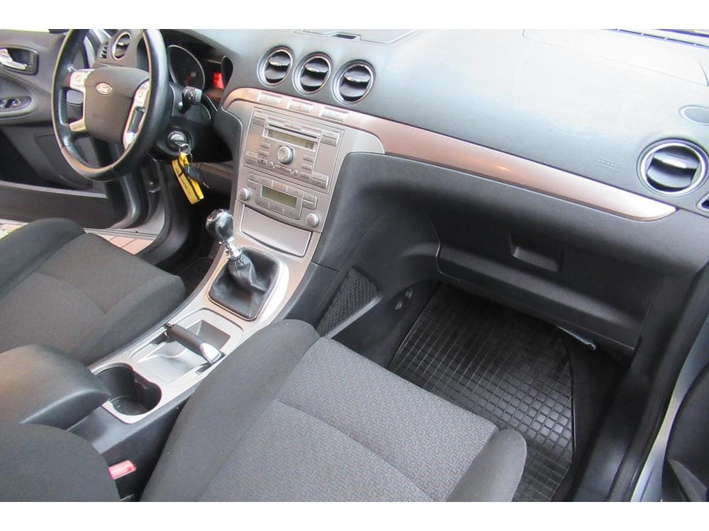 2007 Ford S-MAX - 11