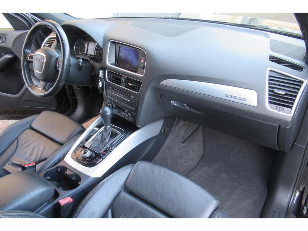 2010 Audi Q5 - 11