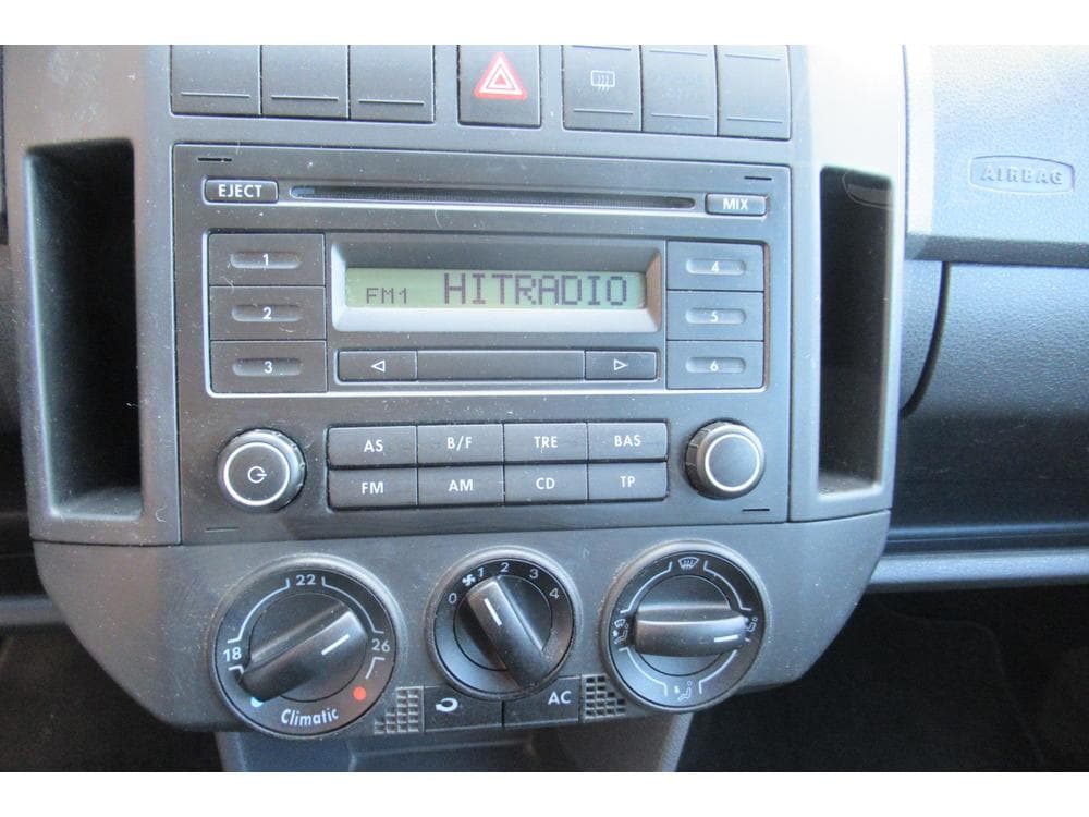 2008 Volkswagen Polo - 21