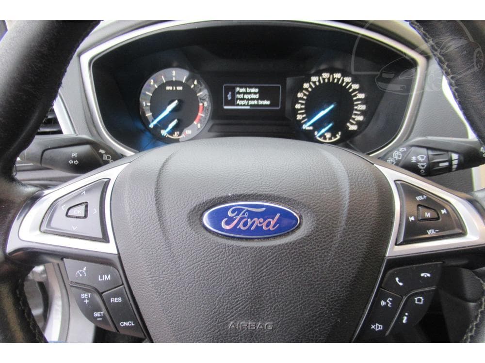 2017 Ford MONDEO - 11