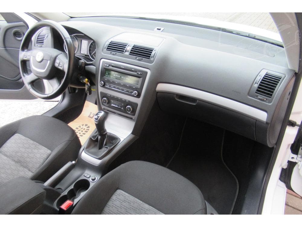 2013 Škoda OCTAVIA - 41