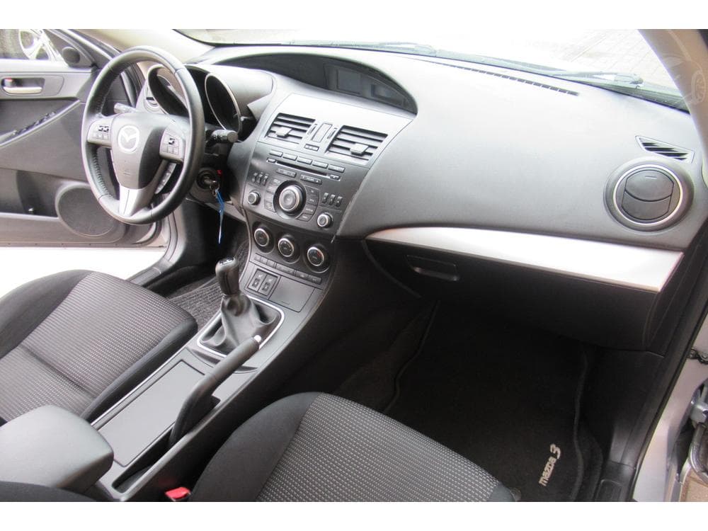 2012 Mazda 3 - 11