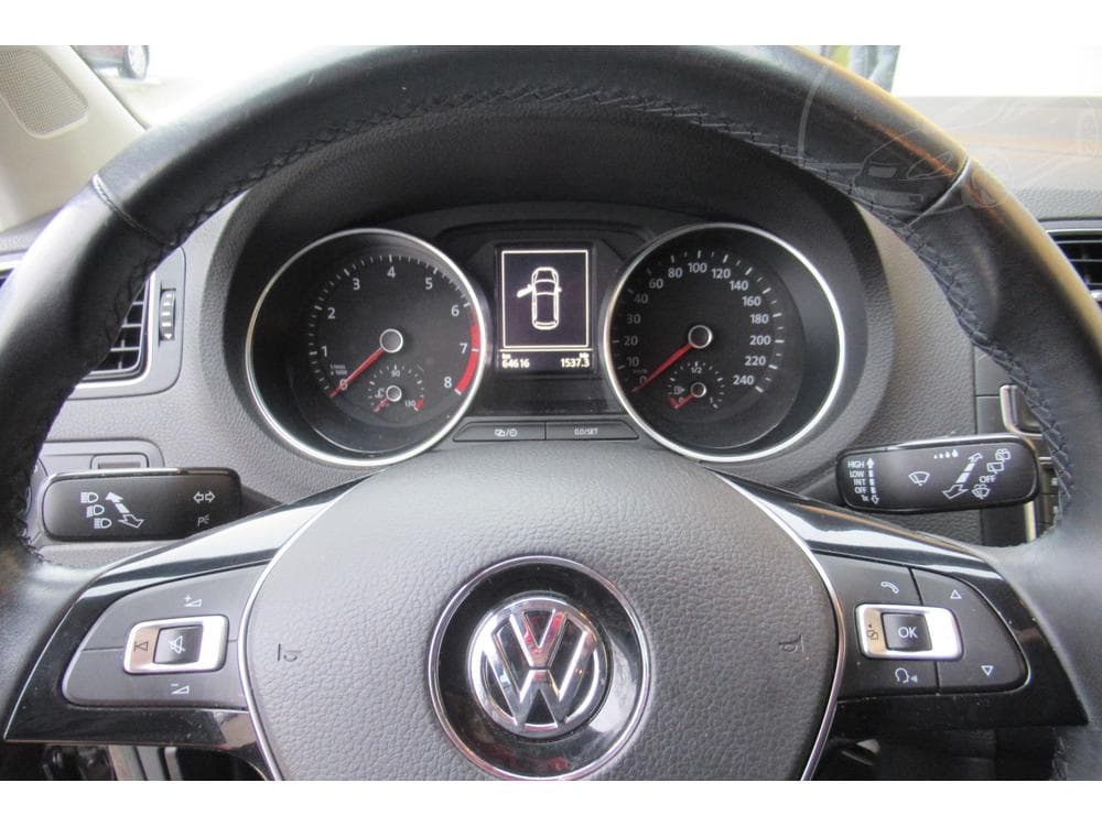 2014 Volkswagen POLO - 12