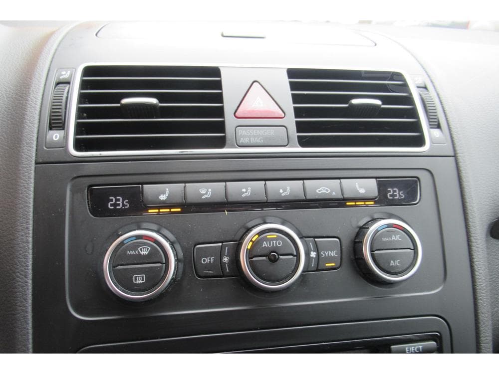 2013 Volkswagen TOURAN - 45