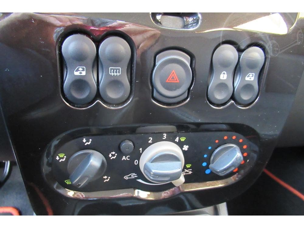 2010 Dacia DUSTER - 23