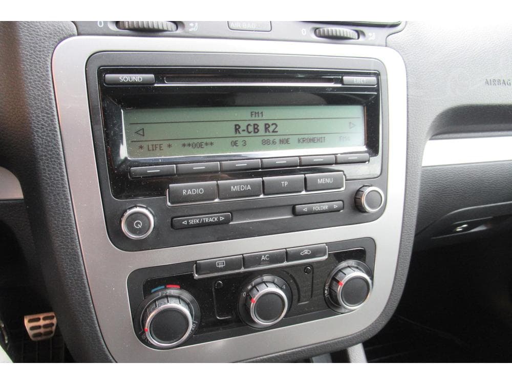 2010 Volkswagen SCIROCCO - 23
