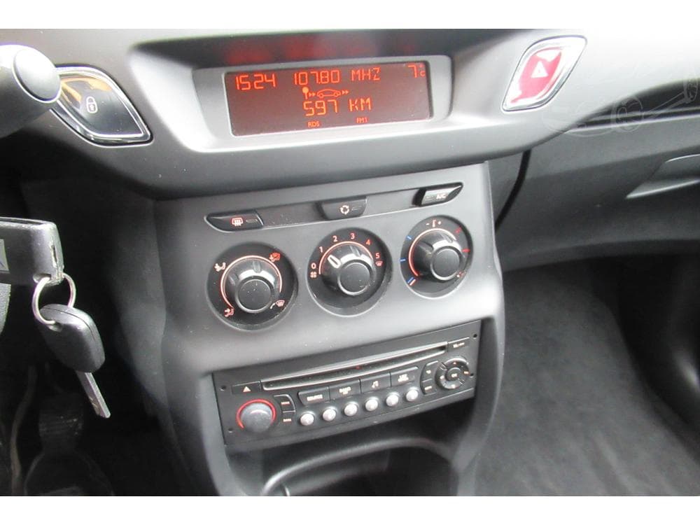 2014 Citroen C3 - 13