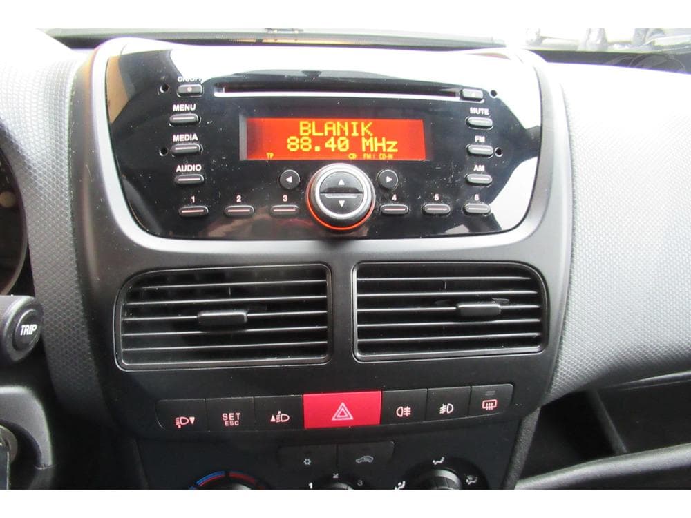 2011 Fiat DOBLO - 13