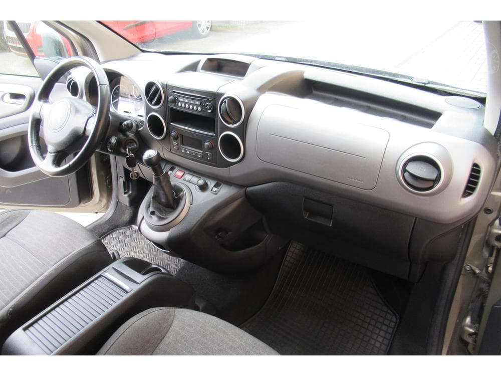 2015 Citroen BERLINGO - 13