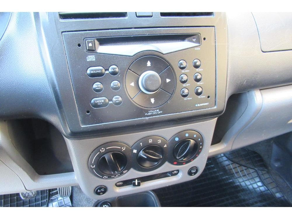 2005 Subaru JUSTY - 25
