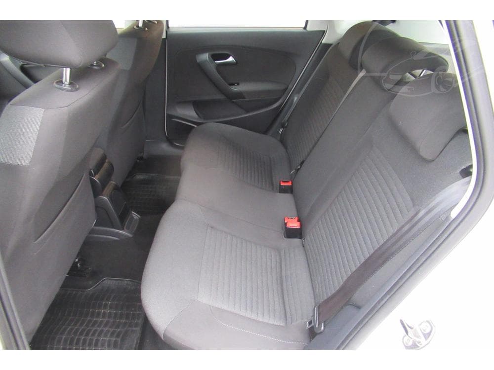 2012 Volkswagen POLO - 14