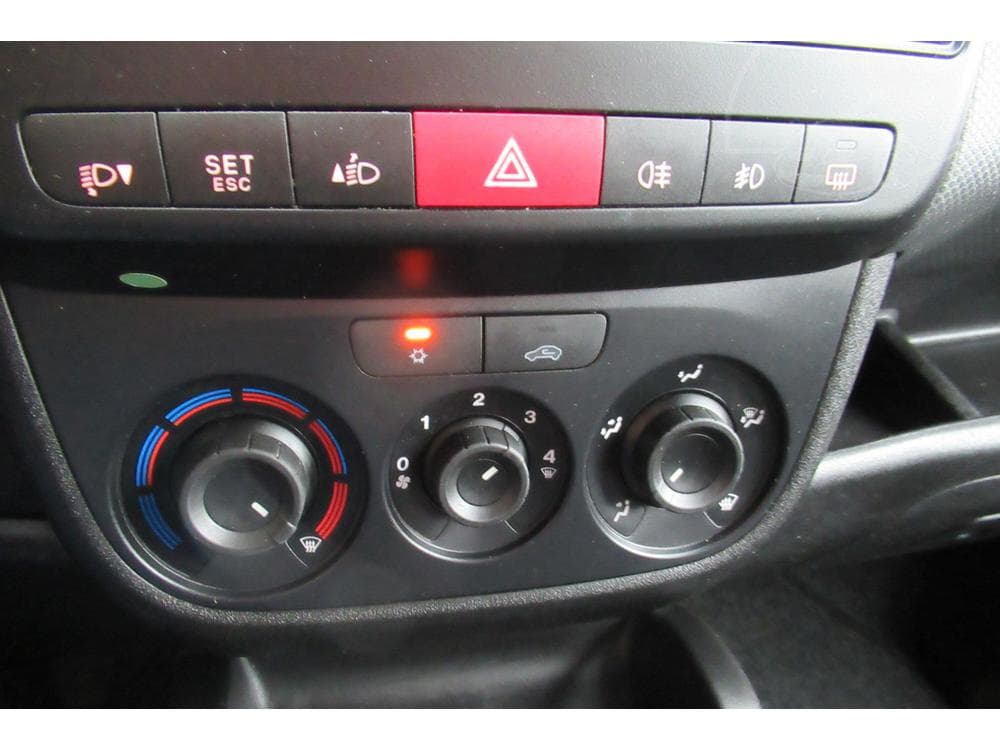 2011 Fiat DOBLO - 14