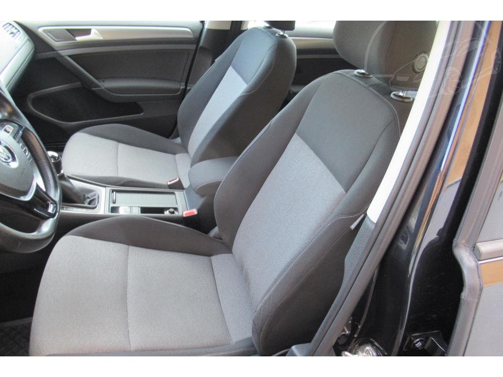 2015 Volkswagen GOLF - 40
