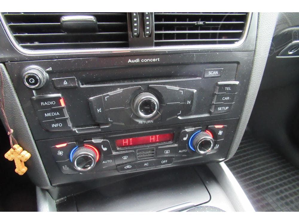 2010 Audi Q5 - 29