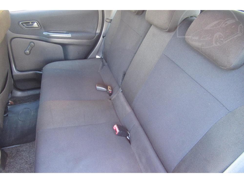 2005 Subaru JUSTY - 29