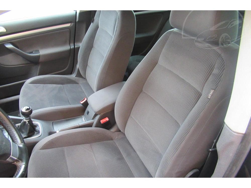 2009 Volkswagen GOLF - 29