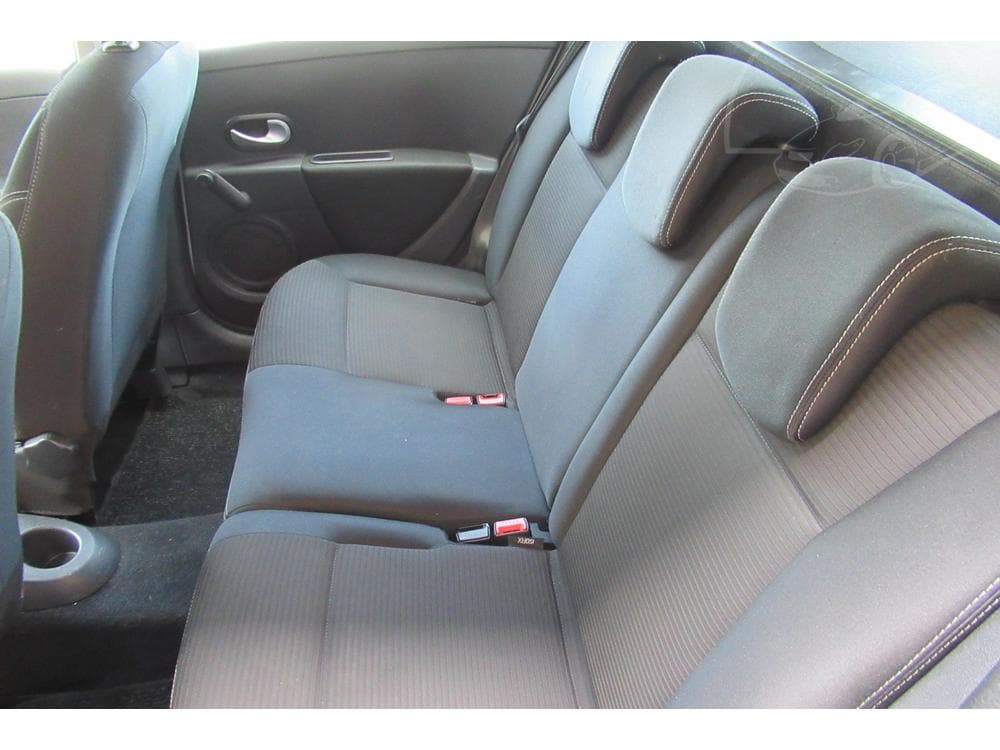 2012 Renault CLIO - 15