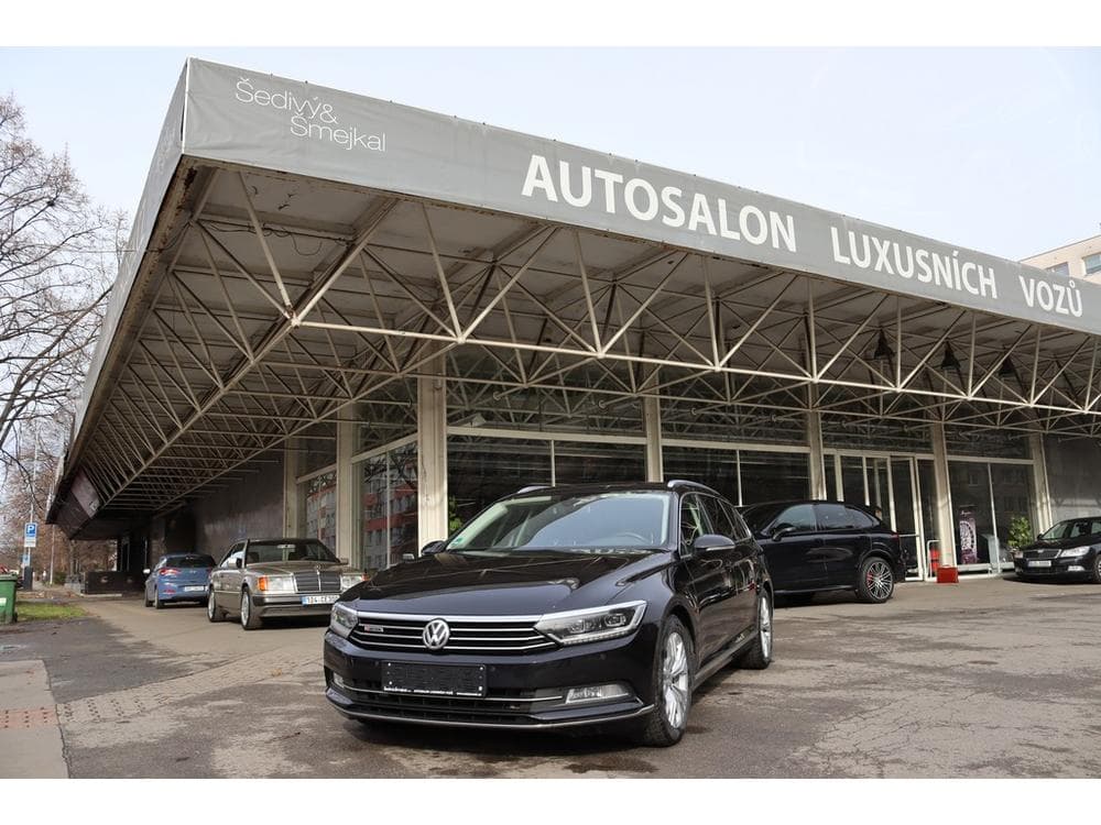 2015 Volkswagen PASSAT