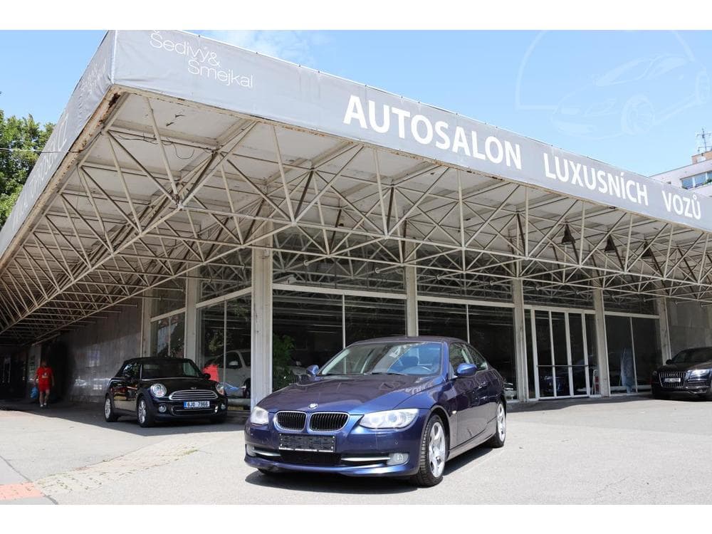2010 BMW 3-SERIES