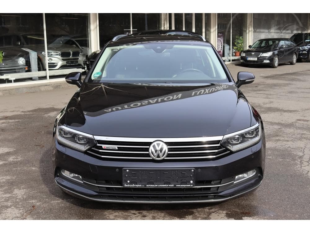 2015 Volkswagen PASSAT - 2