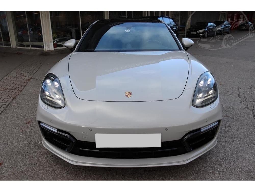 2016 Porsche PANAMERA - 4