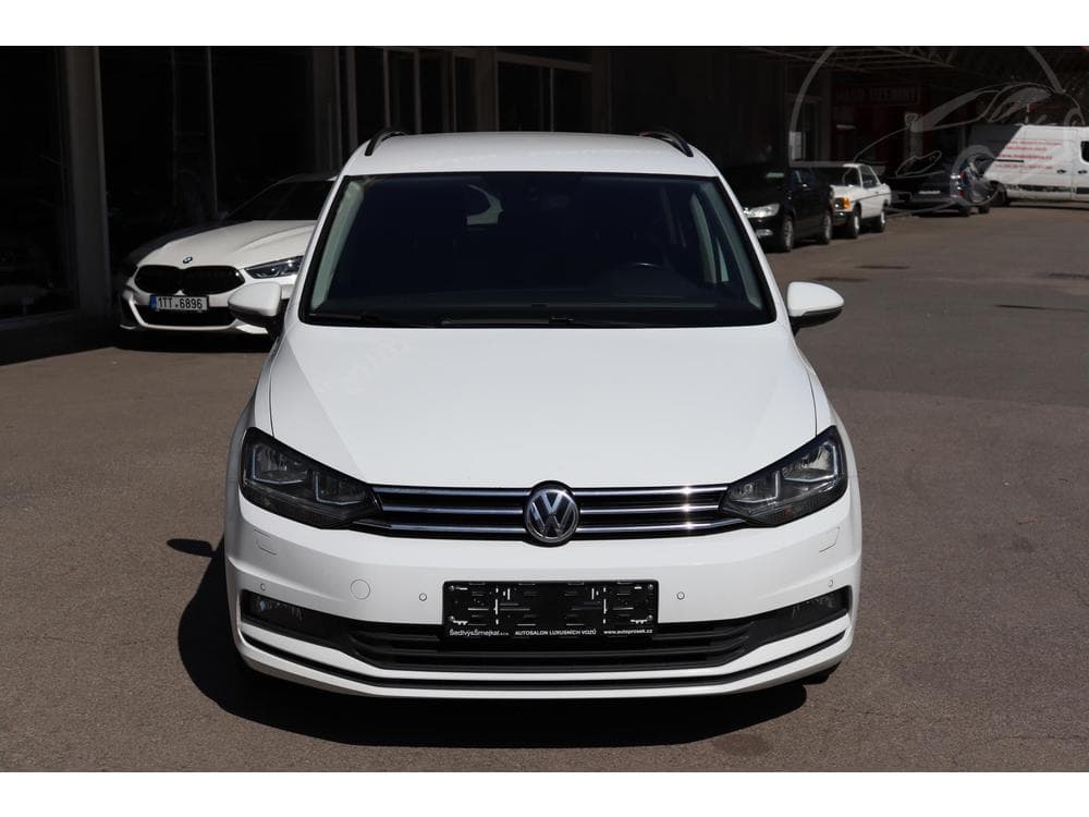 2018 Volkswagen Touran - 2