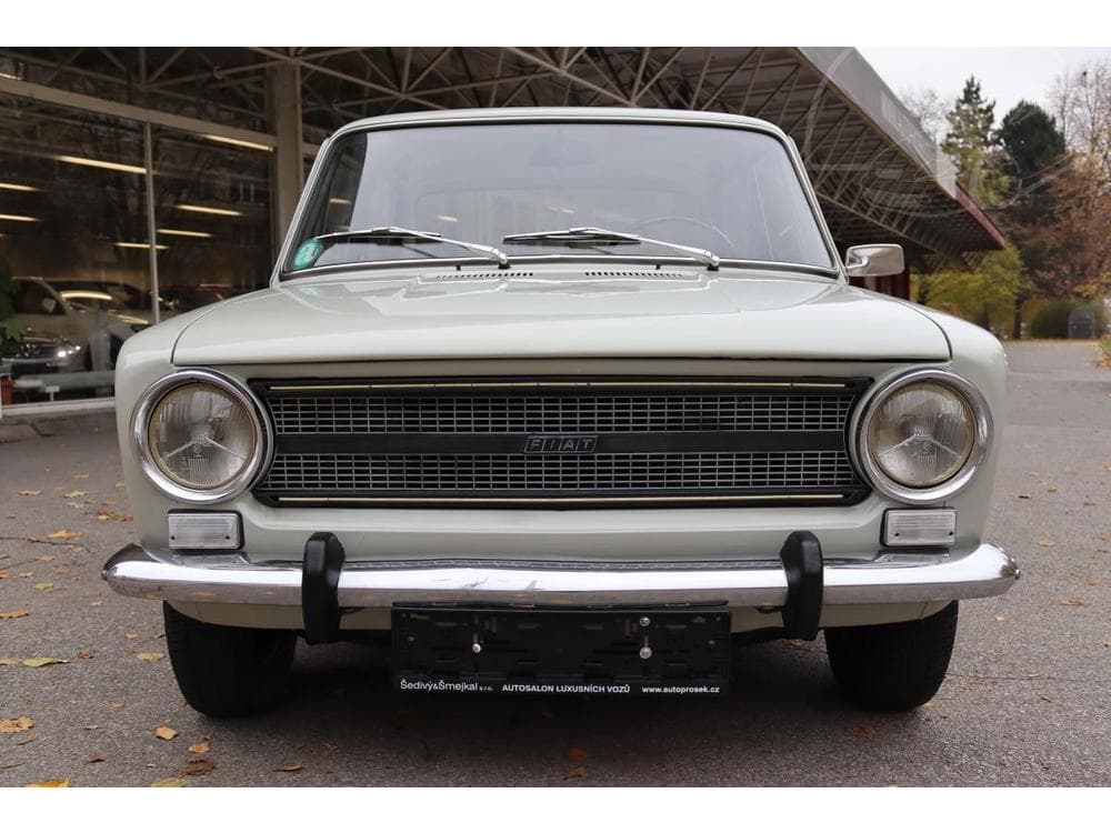 1974 Fiat 124 - 3