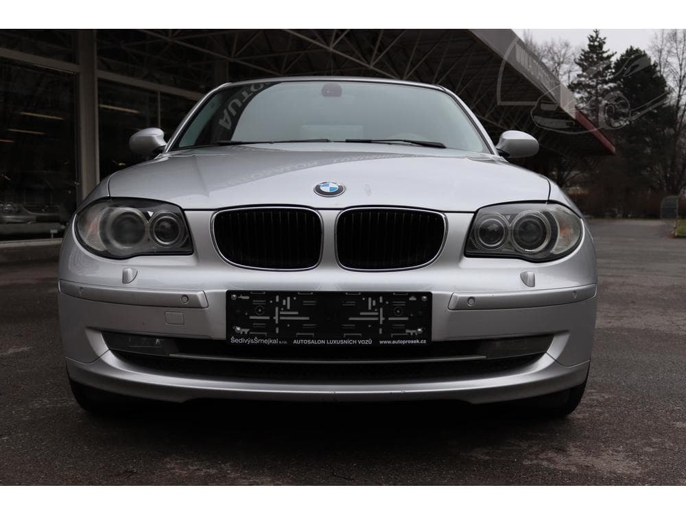 2009 BMW 1-SERIES - 3