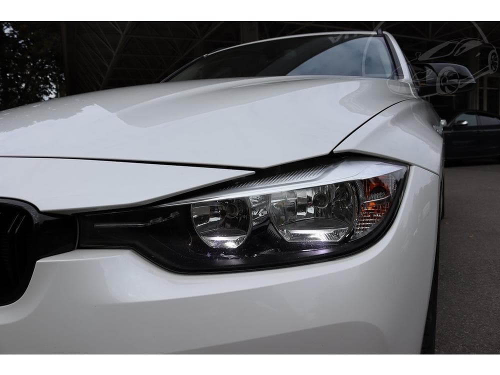 2017 BMW 3-Series - 4