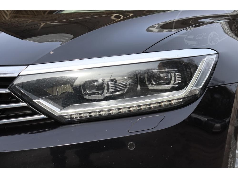 2015 Volkswagen PASSAT - 4