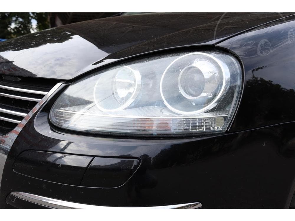 2009 Volkswagen Golf - 10