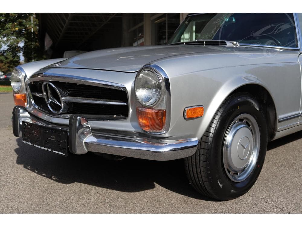 1970 Mercedes-Benz SL - 13