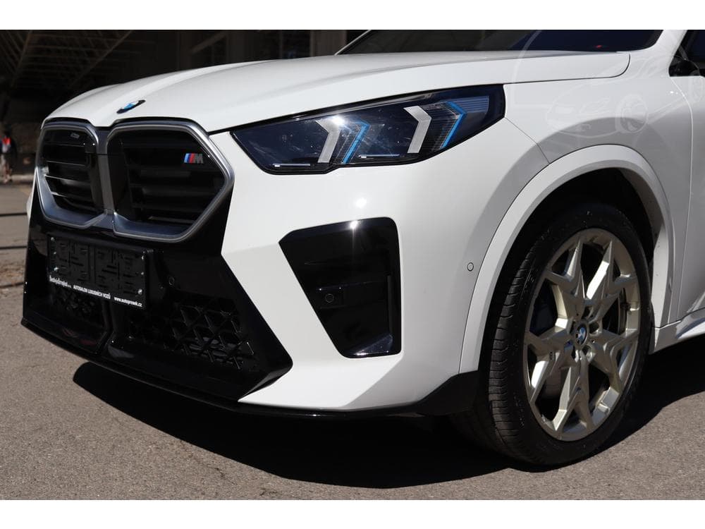 2025 BMW X2 - 9