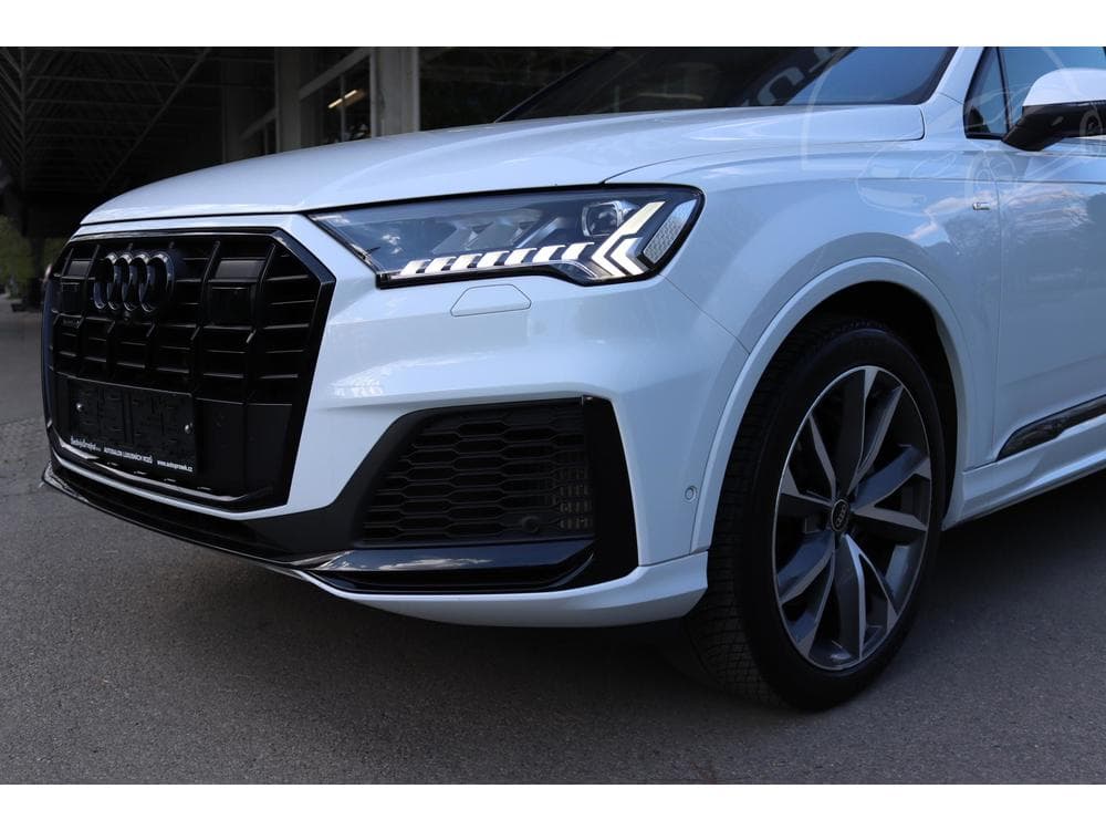 2022 Audi Q7 - 9