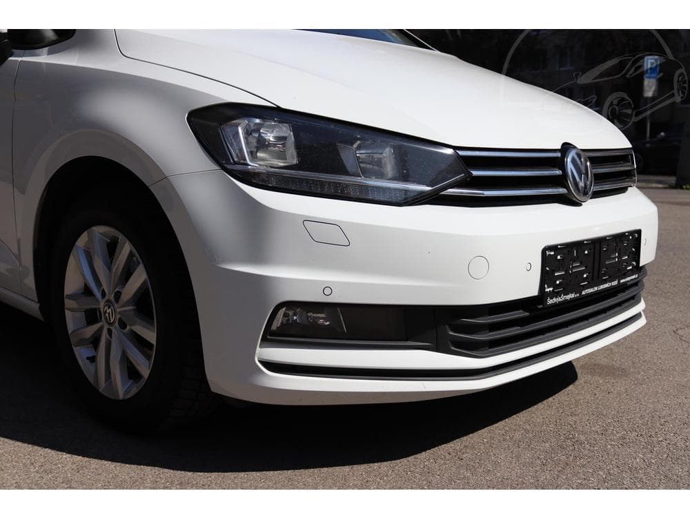 2018 Volkswagen Touran - 6