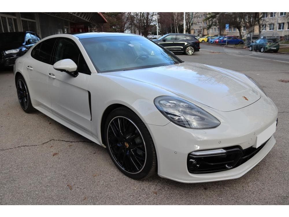2016 Porsche PANAMERA - 19