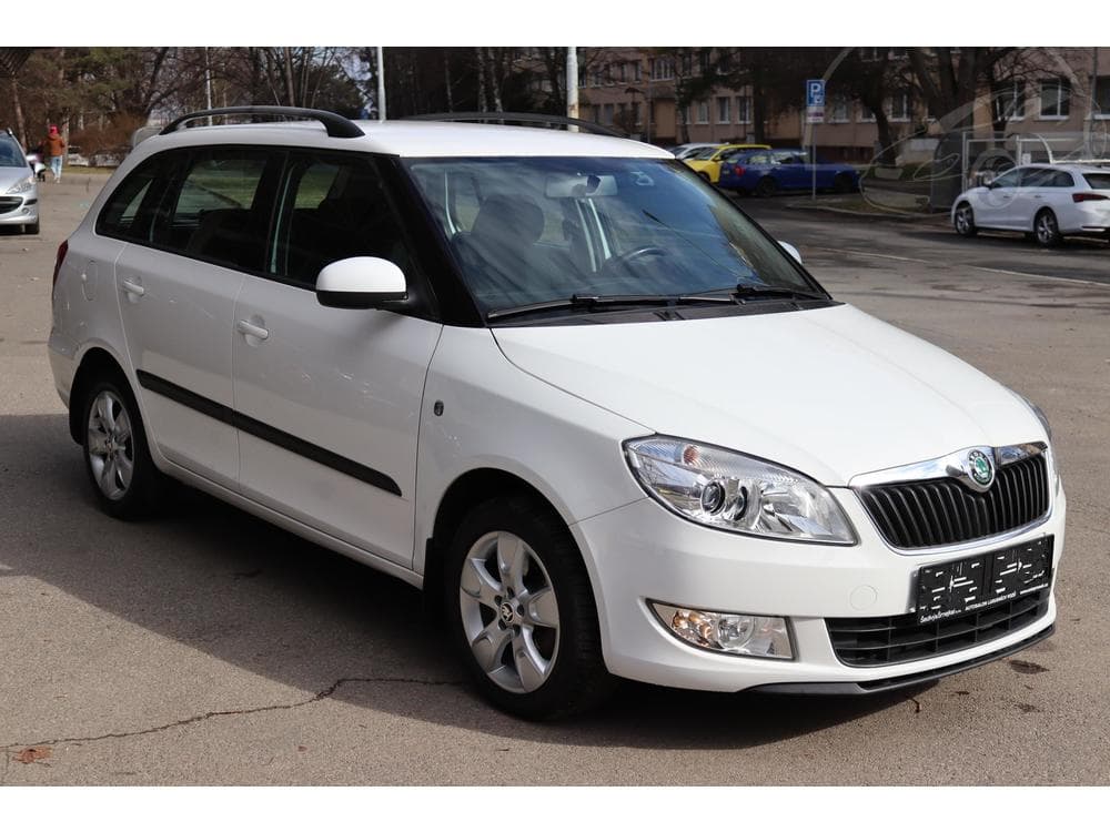 2010 Škoda FABIA - 7