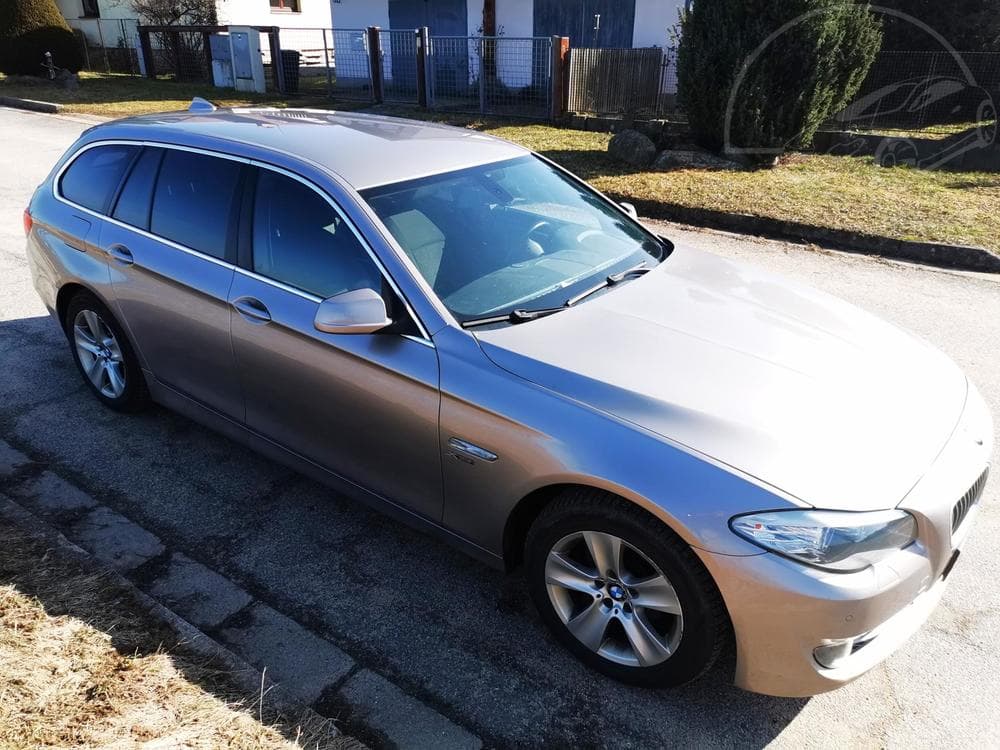 2011 BMW 5-Series - 9