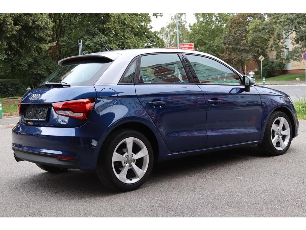 2017 Audi A1 - 10