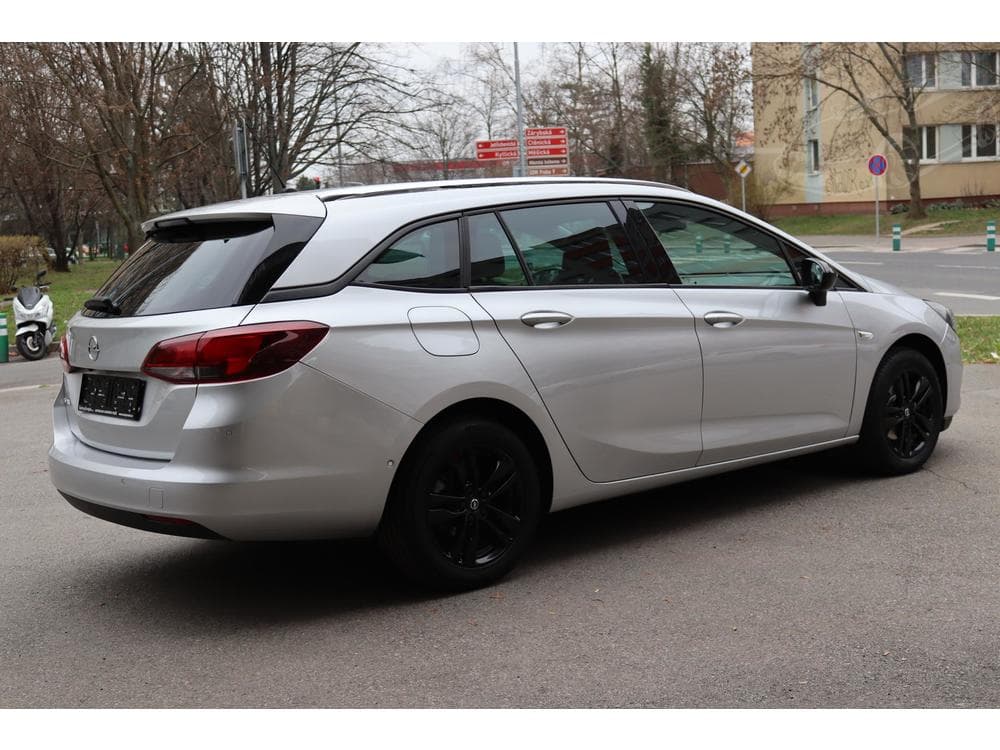 2021 Opel ASTRA - 28