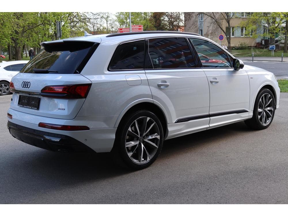 2022 Audi Q7 - 19