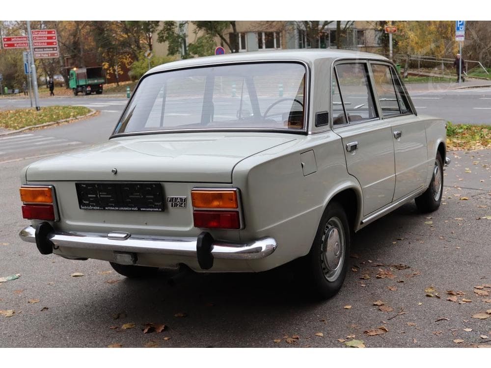 1974 Fiat 124 - 11