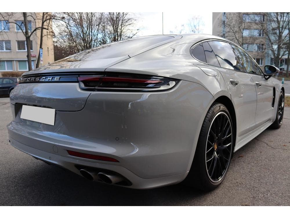 2016 Porsche PANAMERA - 31