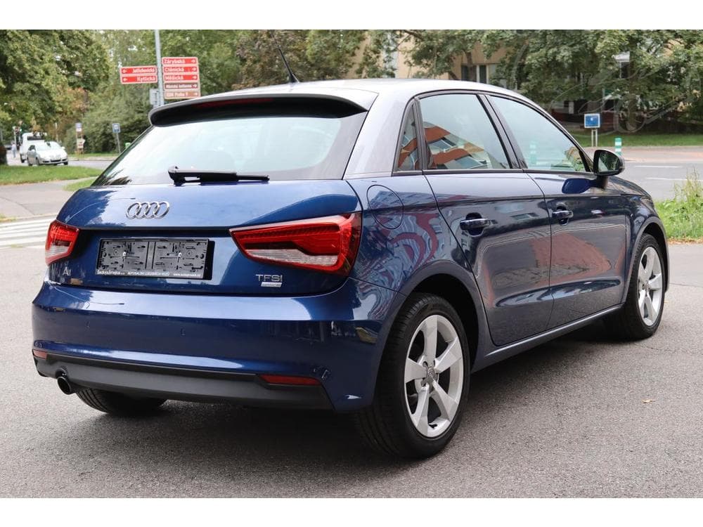 2017 Audi A1 - 11