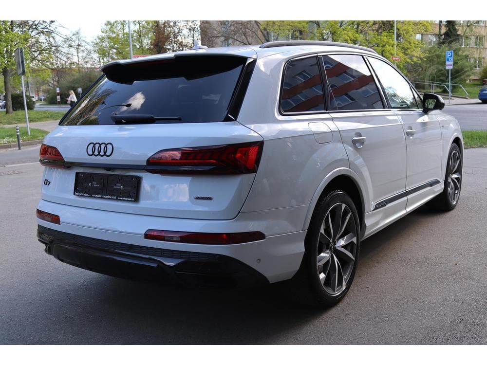 2022 Audi Q7 - 21