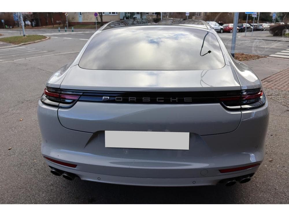 2016 Porsche PANAMERA - 34