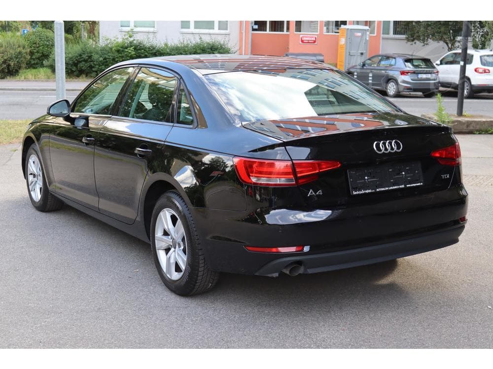 2016 Audi A4 - 12