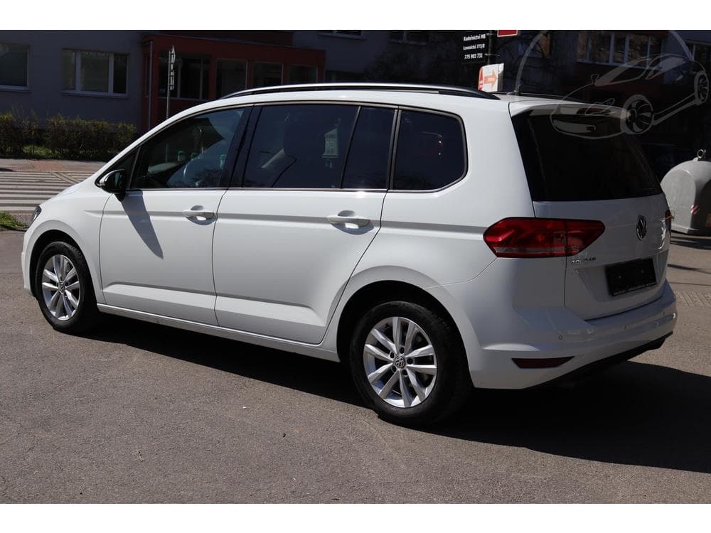 2018 Volkswagen Touran - 14