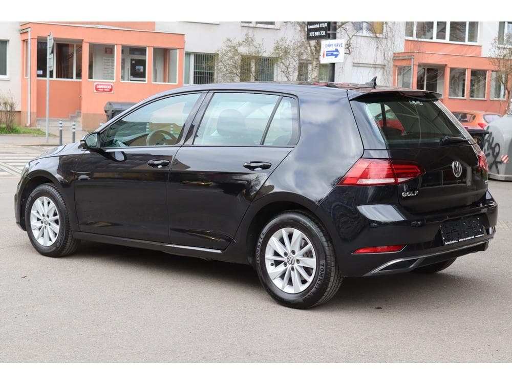 2017 Volkswagen GOLF - 27