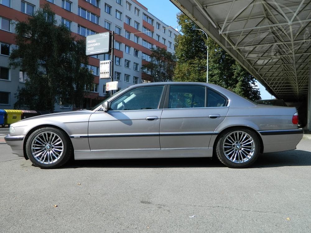 2000 BMW 7-SERIES - 29